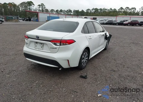 2021 Toyota Corolla Le z USA, uszkodzony, nr VIN JTDEAMDE7MJ006930